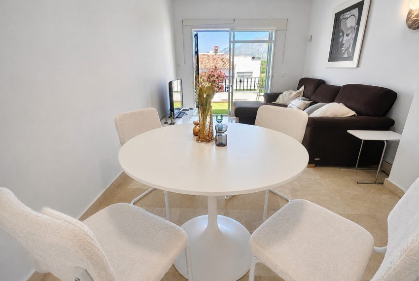 R5441809-Apartment-For-Sale-Nueva-Andalucia-Penthouse-2-Beds-122-Built-2