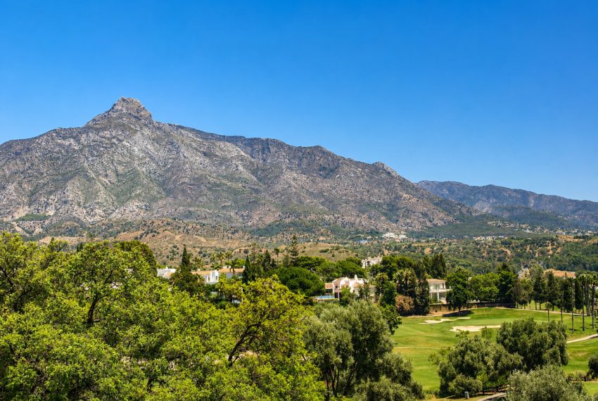 R5441809-Apartment-For-Sale-Nueva-Andalucia-Penthouse-2-Beds-122-Built-8