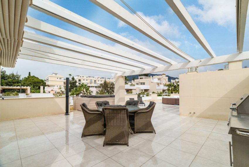 R5441815-Apartment-For-Sale-Nueva-Andalucia-Penthouse-3-Beds-133-Built-1