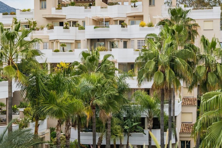 R5441815-Apartment-For-Sale-Nueva-Andalucia-Penthouse-3-Beds-133-Built