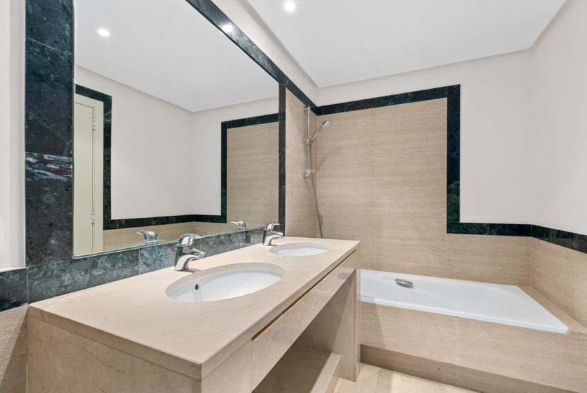 R5442313-Apartment-For-Sale-Benahavis-Ground-Floor-Apartment-2-Beds-109-Built-6