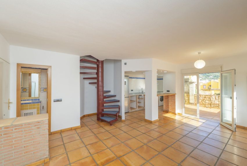 R5443441-Apartment-For-Sale-Marbella-Duplex-2-Beds-78-Built-2