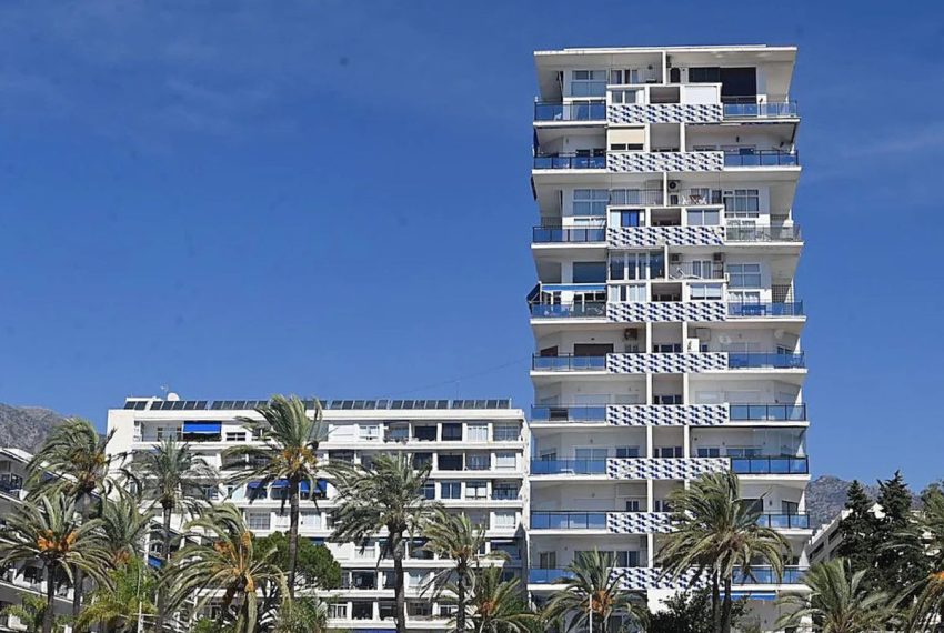 R5443561-Apartment-For-Sale-Marbella-Penthouse-2-Beds-80-Built-1