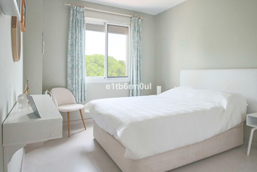 R5443729-Apartment-For-Sale-Nagueles-Penthouse-3-Beds-233-Built-10