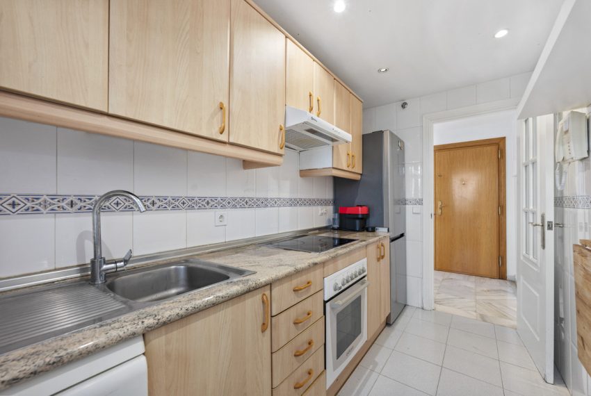 R5443828-Apartment-For-Sale-Marbella-Middle-Floor-Apartment-2-Beds-130-Built-8