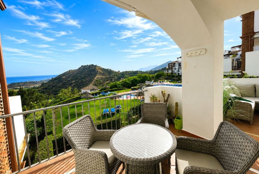 R5444287-Apartment-For-Sale-Los-Arqueros-Middle-Floor-Apartment-2-Beds-84-Built