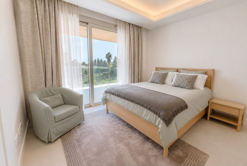 R5444563-Apartment-For-Sale-The-Golden-Mile-Middle-Floor-Apartment-3-Beds-193-Built-14