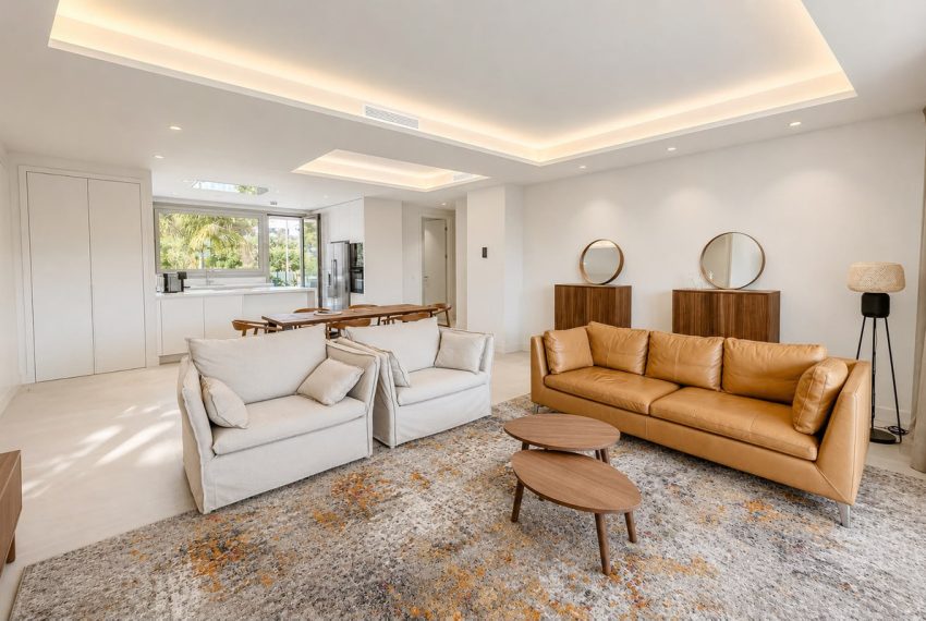 R5444563-Apartment-For-Sale-The-Golden-Mile-Middle-Floor-Apartment-3-Beds-193-Built-16