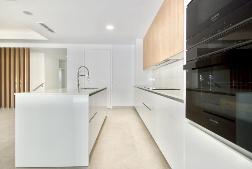 R5445001-Apartment-For-Sale-Marbella-Ground-Floor-Apartment-3-Beds-205-Built-15