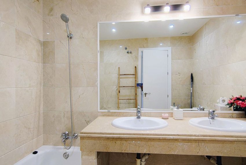 R5445004-Apartment-For-Sale-Nueva-Andalucia-Middle-Floor-Apartment-2-Beds-100-Built-15