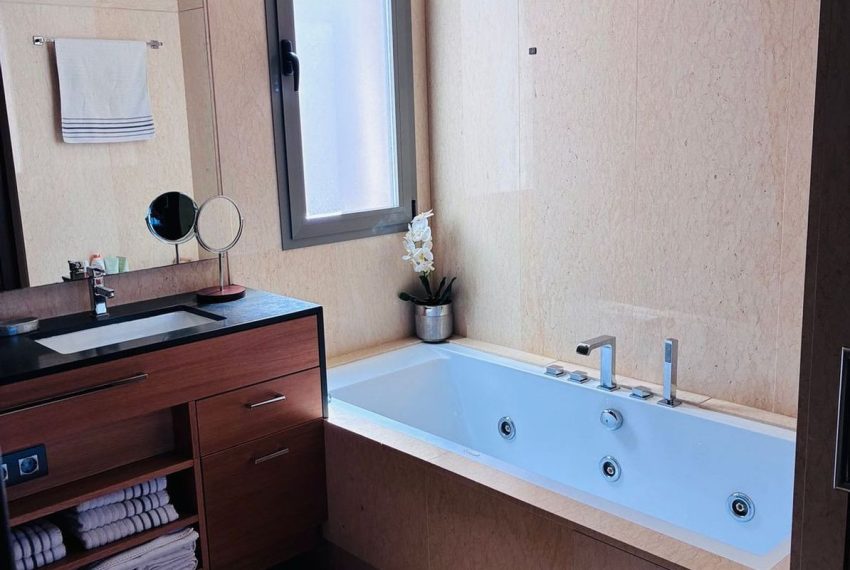 R5445037-Apartment-For-Sale-Benahavis-Middle-Floor-Apartment-3-Beds-200-Built-10