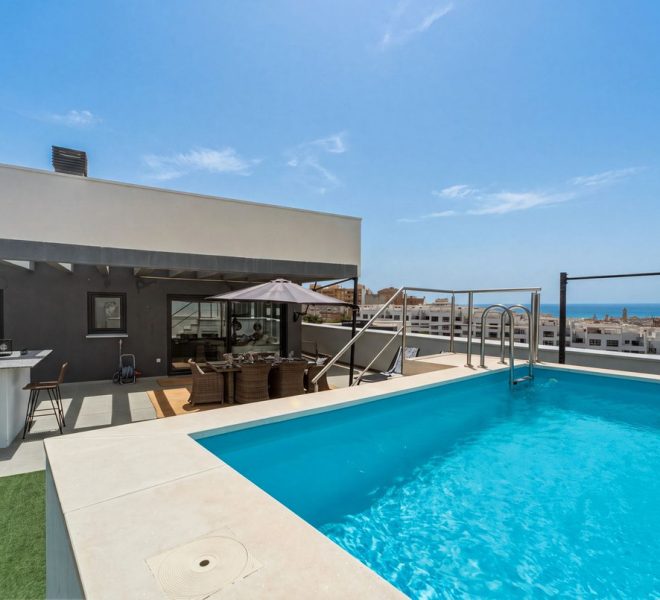R5447593-Image 1-Penthouse - 4 Beds - 178 Built