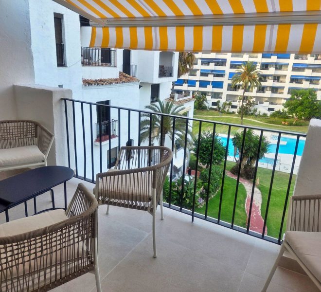 R5448115-Image 1-Middle Floor Apartment - 3 Beds - 109 Built