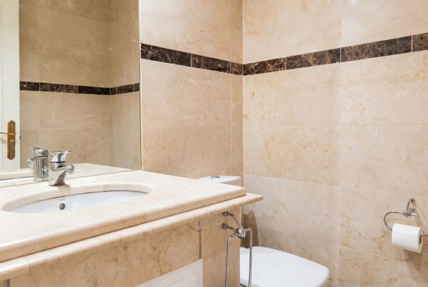 R5448214-Apartment-For-Sale-Nueva-Andalucia-Middle-Floor-Apartment-2-Beds-154-Built-8