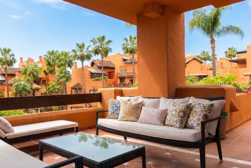 R5448214-Apartment-For-Sale-Nueva-Andalucia-Middle-Floor-Apartment-2-Beds-154-Built