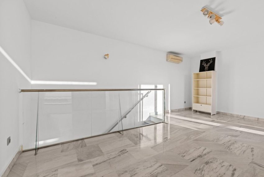 R5147464-Apartment-For-Sale-Benahavis-Penthouse-Duplex-3-Beds-202-Built-10