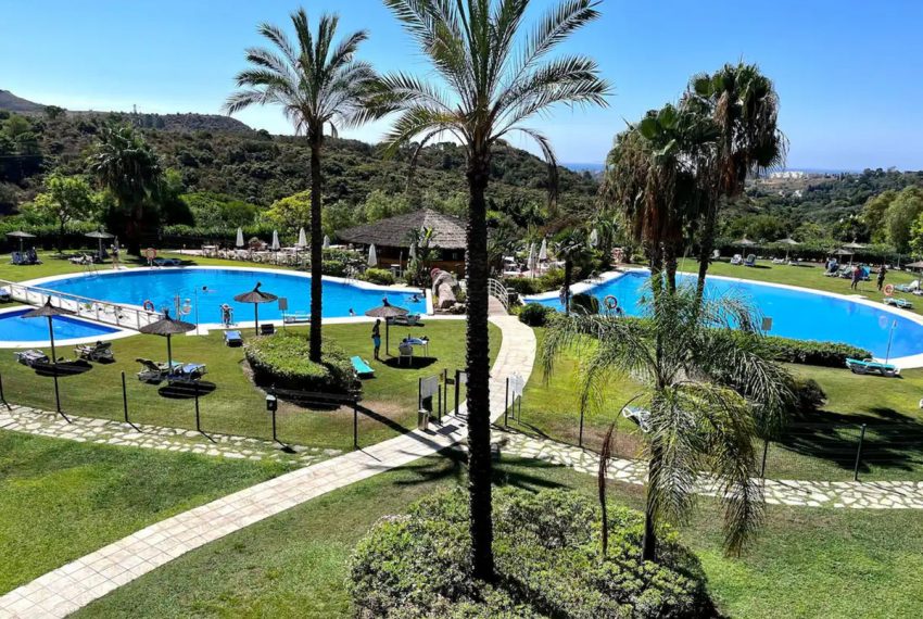 R5147464-Apartment-For-Sale-Benahavis-Penthouse-Duplex-3-Beds-202-Built-3
