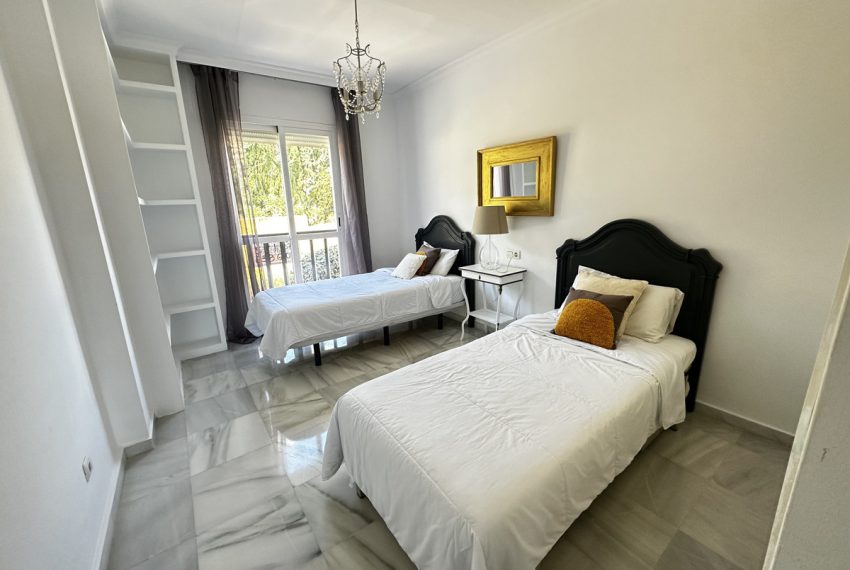 R5358703-Apartment-For-Sale-Nueva-Andalucia-Middle-Floor-Apartment-2-Beds-85-Built-1