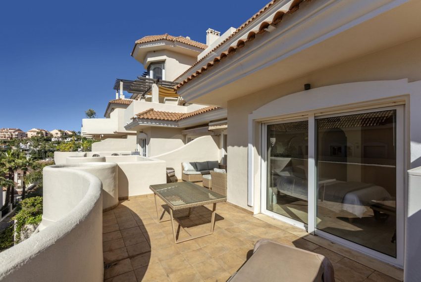 R5365264-Apartment-For-Sale-Nueva-Andalucia-Middle-Floor-Apartment-2-Beds-88-Built-9