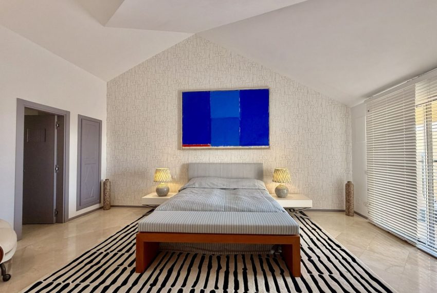 R5401237-Apartment-For-Sale-Nueva-Andalucia-Penthouse-4-Beds-361-Built-16