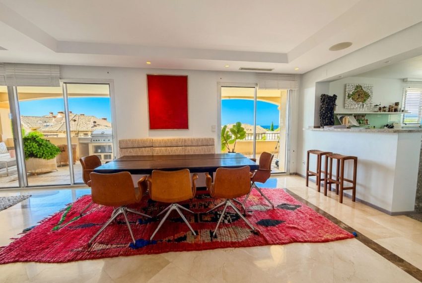 R5401237-Apartment-For-Sale-Nueva-Andalucia-Penthouse-4-Beds-361-Built-6