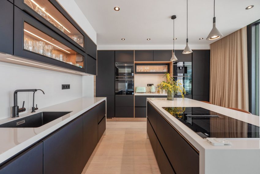 R5426380-Apartment-For-Sale-The-Golden-Mile-Penthouse-Duplex-3-Beds-193-Built-2