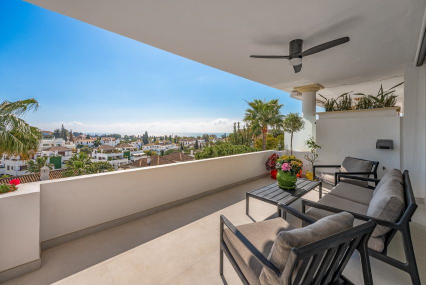 R5426380-Apartment-For-Sale-The-Golden-Mile-Penthouse-Duplex-3-Beds-193-Built-3