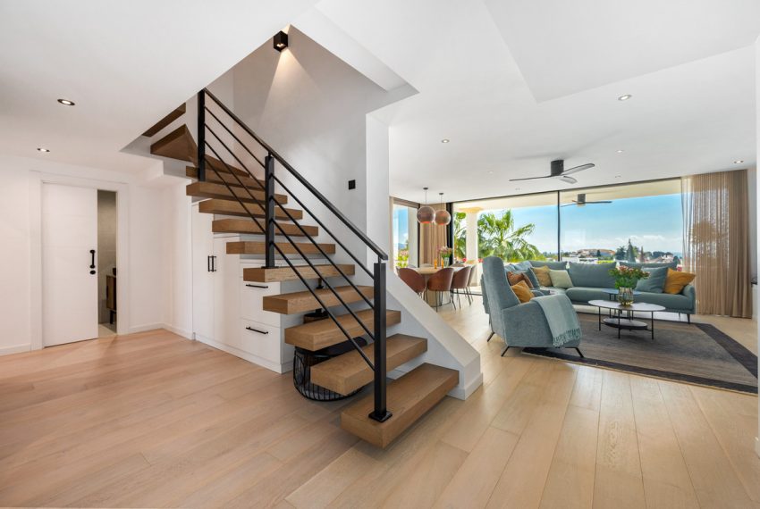 R5426380-Apartment-For-Sale-The-Golden-Mile-Penthouse-Duplex-3-Beds-193-Built-4