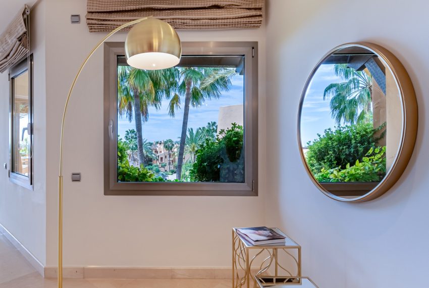 R5428081-Apartment-For-Sale-The-Golden-Mile-Penthouse-2-Beds-166-Built-13