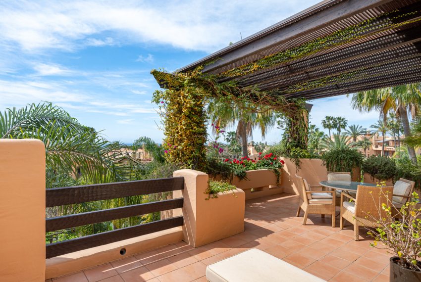 R5428081-Apartment-For-Sale-The-Golden-Mile-Penthouse-2-Beds-166-Built-3