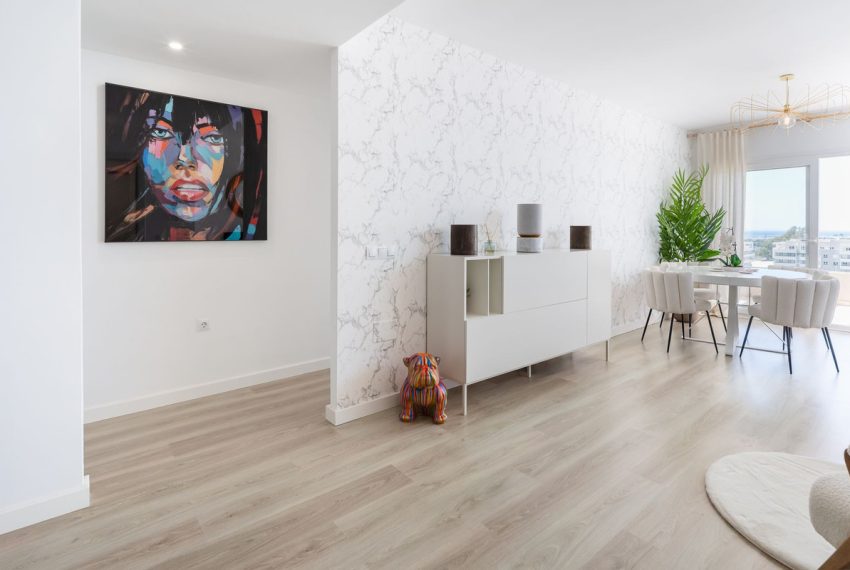 R5431927-Apartment-For-Sale-Nueva-Andalucia-Penthouse-4-Beds-108-Built-1