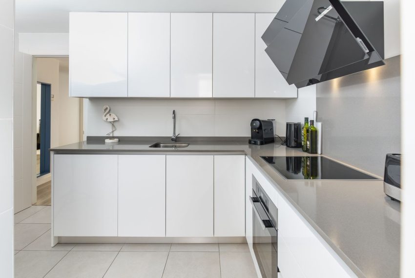 R5431927-Apartment-For-Sale-Nueva-Andalucia-Penthouse-4-Beds-108-Built-11