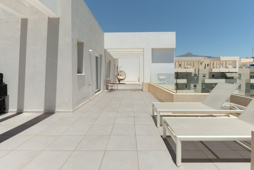 R5431927-Apartment-For-Sale-Nueva-Andalucia-Penthouse-4-Beds-108-Built-4
