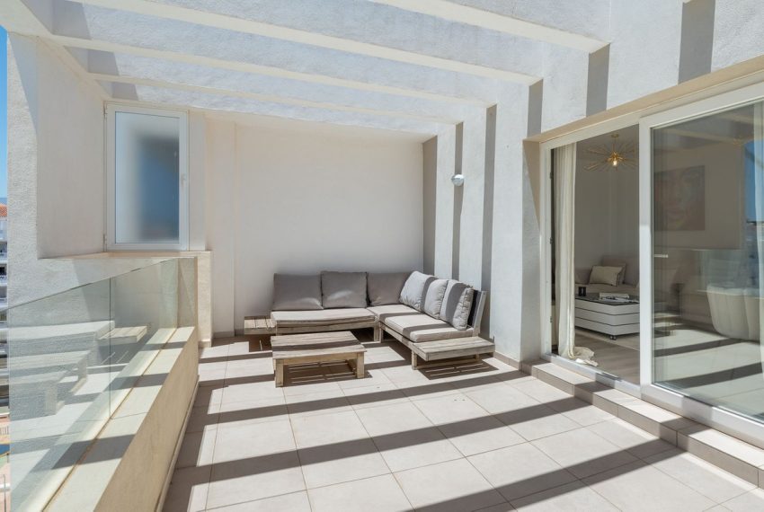 R5431927-Apartment-For-Sale-Nueva-Andalucia-Penthouse-4-Beds-108-Built-6