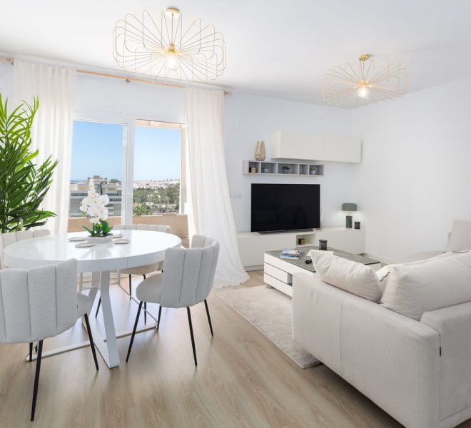 R5431927-Image 1-Penthouse - 4 Beds - 108 Built