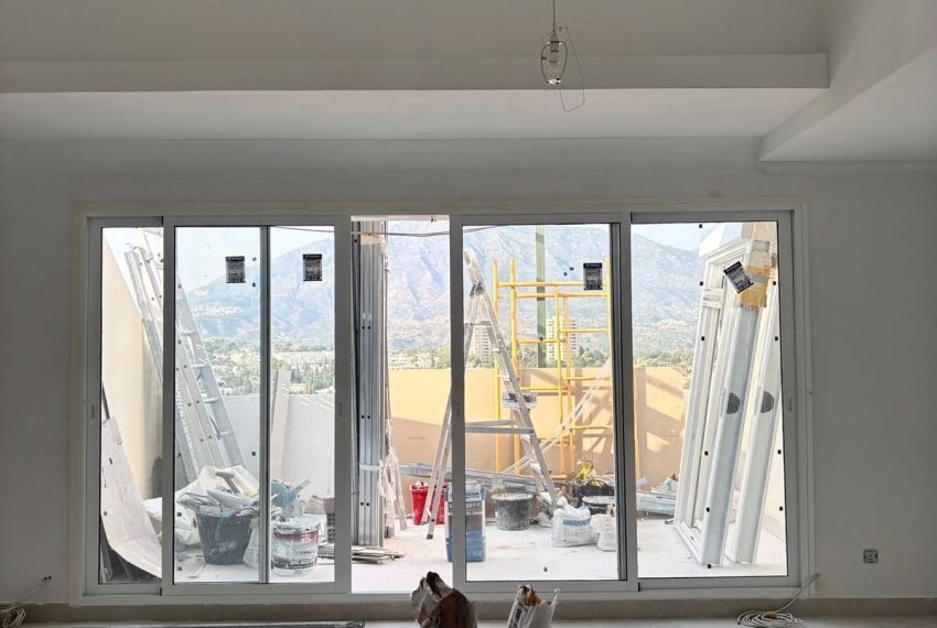 R5435755-Apartment-For-Sale-Nueva-Andalucia-Penthouse-Duplex-2-Beds-96-Built-1