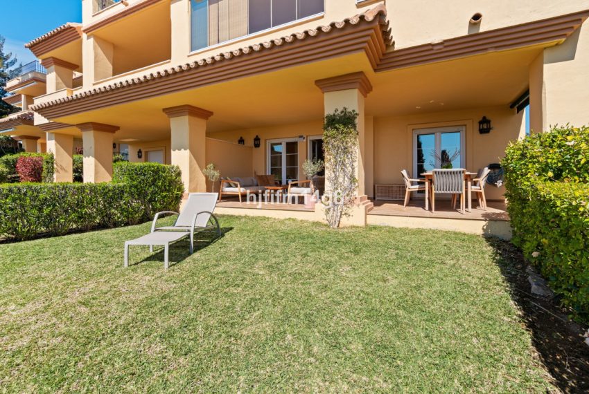 R5449960-Apartment-For-Sale-Nueva-Andalucia-Ground-Floor-Apartment-2-Beds-104-Built-1