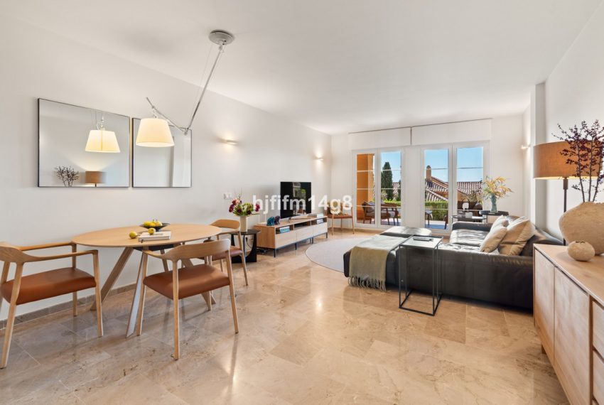 R5449960-Apartment-For-Sale-Nueva-Andalucia-Ground-Floor-Apartment-2-Beds-104-Built-3