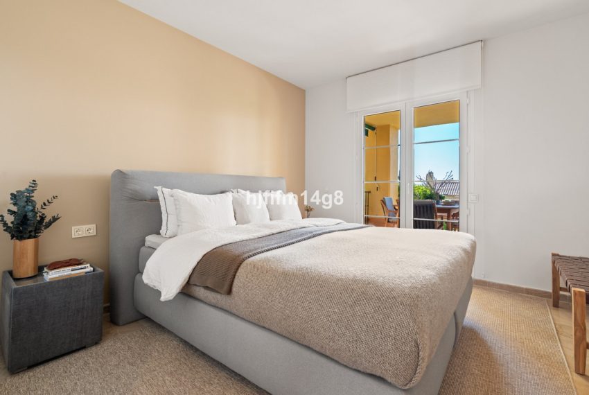 R5449960-Apartment-For-Sale-Nueva-Andalucia-Ground-Floor-Apartment-2-Beds-104-Built-7
