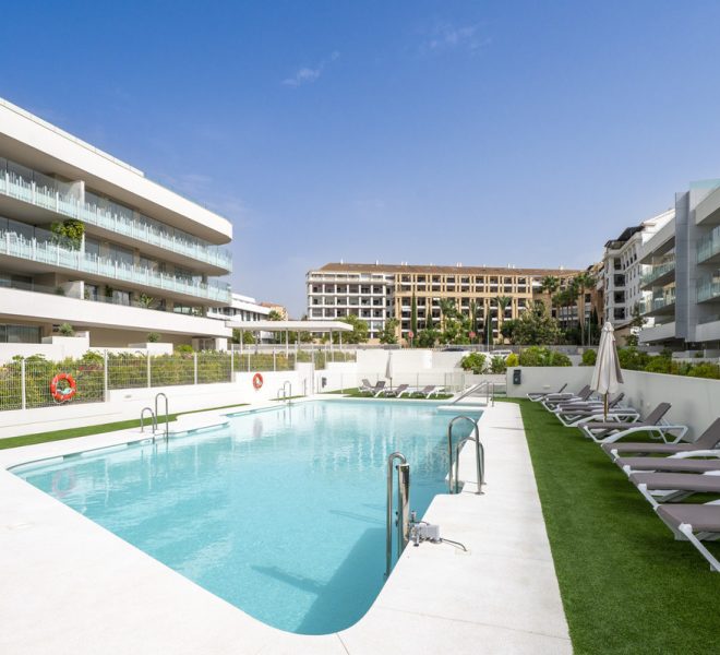 R5450080-Image 1-Middle Floor Apartment - 2 Beds - 113 Built