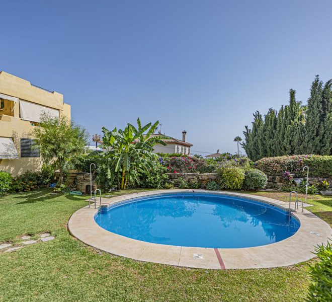 R5451835-Image 1-Ground Floor Apartment - 2 Beds - 84 Built
