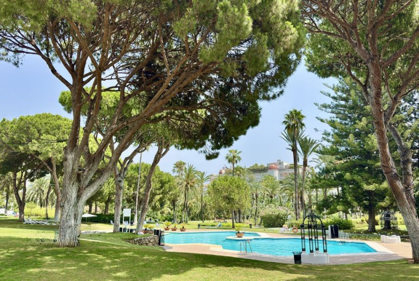 R5451973-Apartment-For-Sale-Puerto-Banus-Penthouse-2-Beds-136-Built