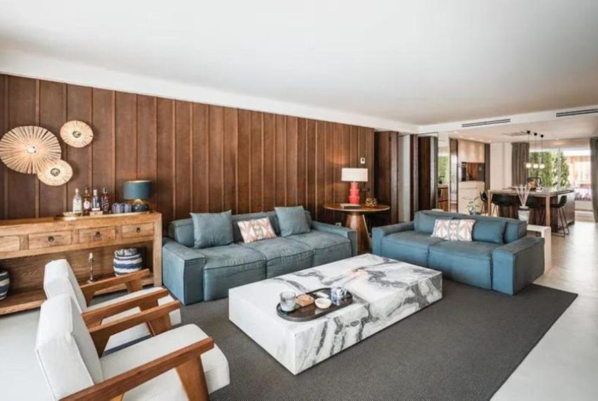 R5451994-Apartment-For-Sale-The-Golden-Mile-Middle-Floor-Apartment-3-Beds-255-Built-1