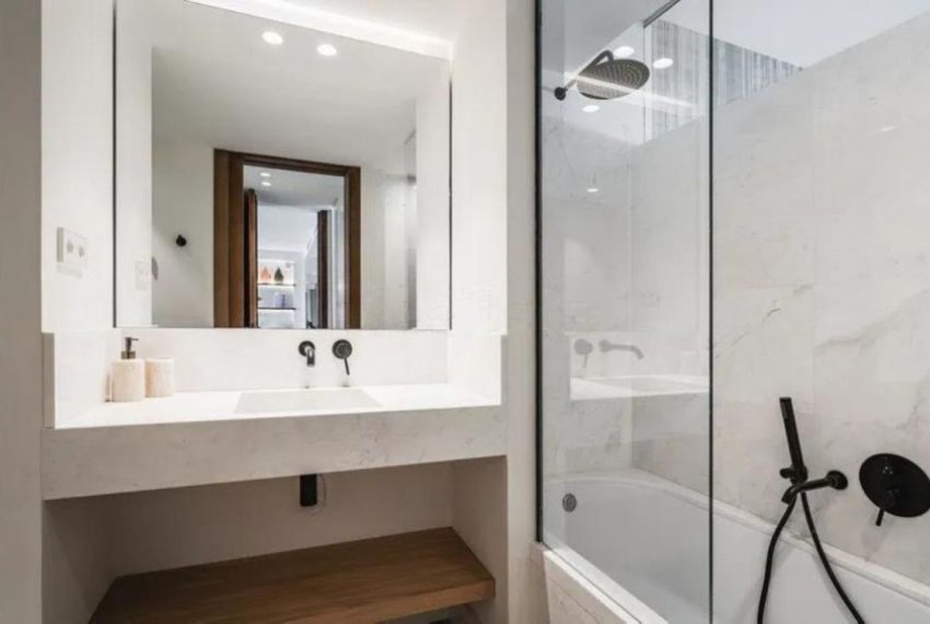 R5451994-Apartment-For-Sale-The-Golden-Mile-Middle-Floor-Apartment-3-Beds-255-Built-9