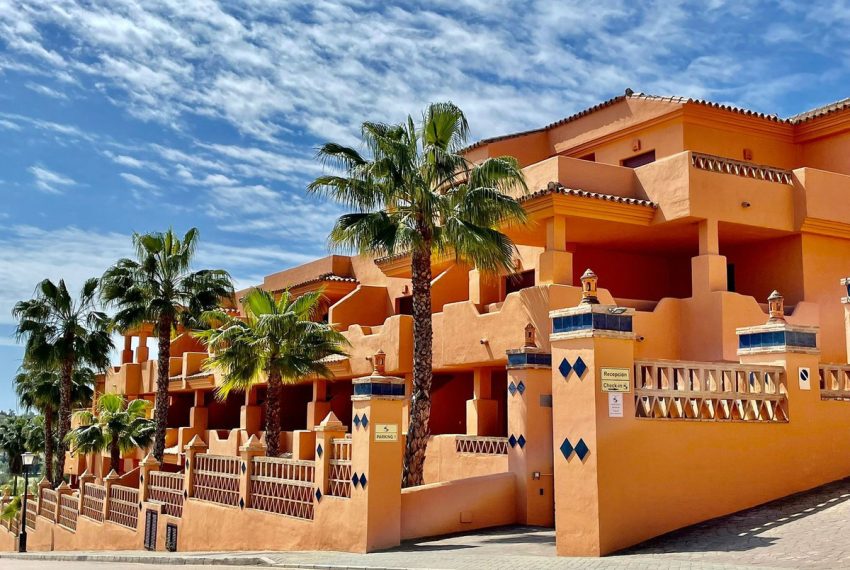 R5452303-Apartment-For-Sale-Benahavis-Middle-Floor-Apartment-1-Beds-94-Built