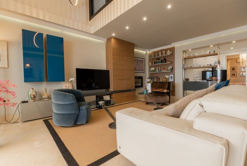 R5452324-Apartment-For-Sale-San-Pedro-de-Alcantara-Penthouse-Duplex-2-Beds-156-Built-11
