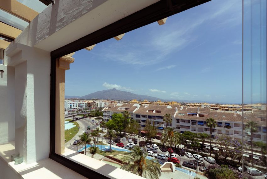 R5452324-Apartment-For-Sale-San-Pedro-de-Alcantara-Penthouse-Duplex-2-Beds-156-Built-5