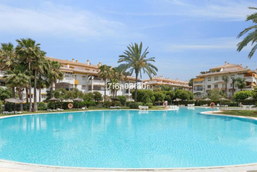 R5453782-Apartment-For-Sale-Puerto-Banus-Middle-Floor-Apartment-2-Beds-76-Built