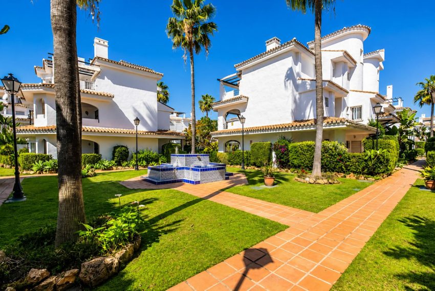 R5453896-Apartment-For-Sale-Nueva-Andalucia-Middle-Floor-Apartment-2-Beds-110-Built-1