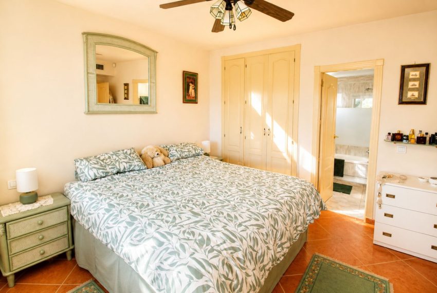 R5453896-Apartment-For-Sale-Nueva-Andalucia-Middle-Floor-Apartment-2-Beds-110-Built-15